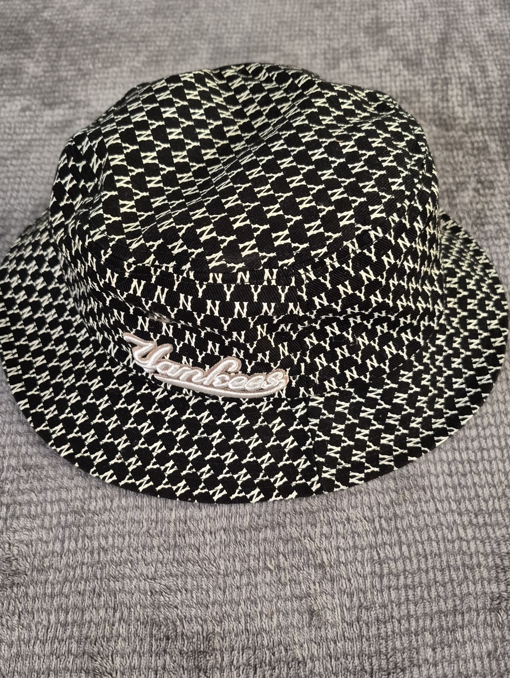 New York Yankees MLB Baseball Bucket Hat Sz Med Black White Embroidered Kids
